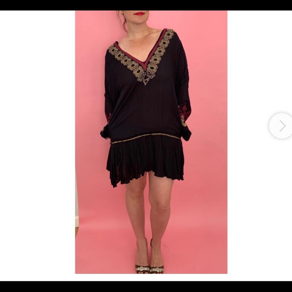 Free People black mini dress or tunic sz Large